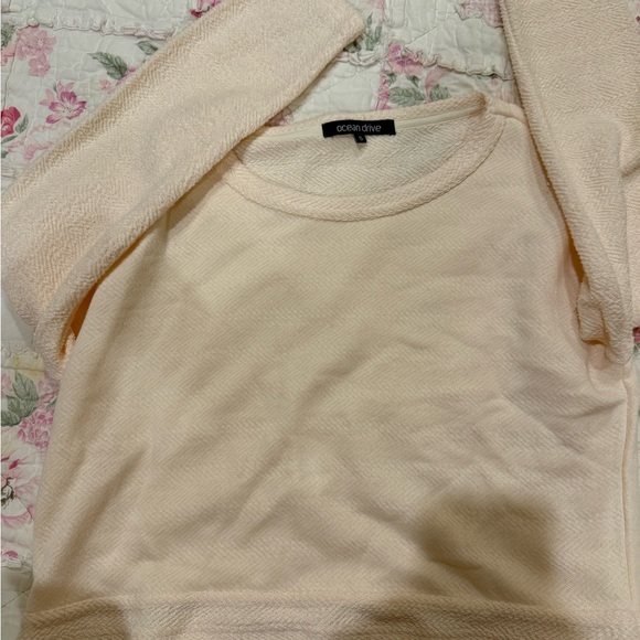 Ocean Drive Soft Beige Women's Sweater - Picture 1 of 2